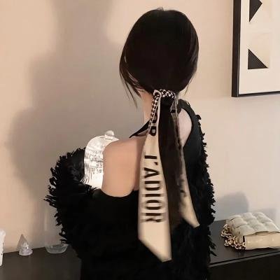 白莲花度假村第一季